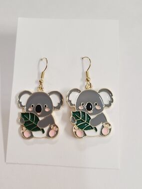 Cute Koala Leaf Drop Earrings - Gray